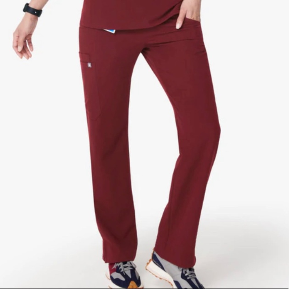 Women’s Fig Kade Scrub Pant XXS Petite Burgundy